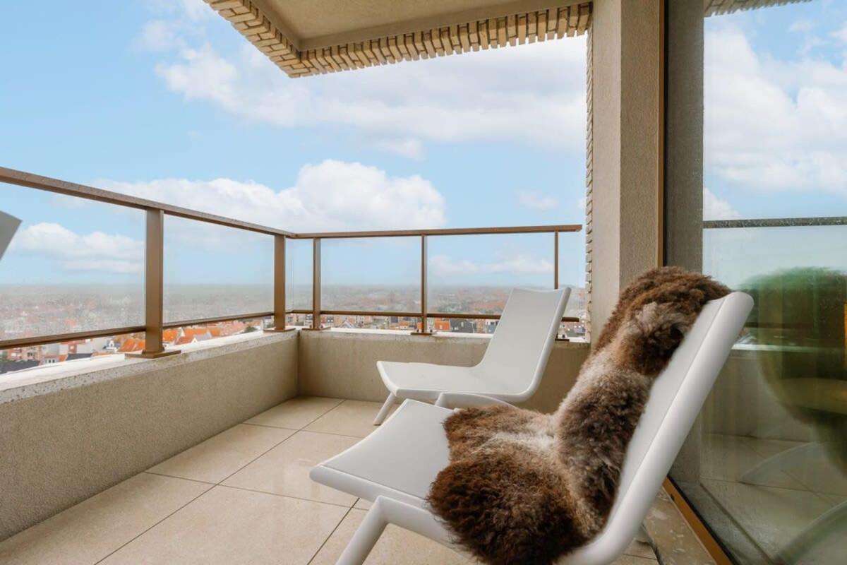 Huswell - With Fantastic View, Terrace And Parking Appartement Ostende